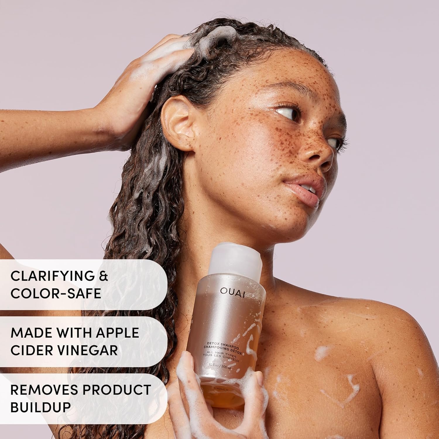 OUAI Detox Shampoo - Clarifying Shampoo for Build Up, Dirt, Oil, Product and Hard Water - Apple Cider Vinegar & Keratin for Clean, Refreshed Hair - Sulfate-Free Hair Care (10 oz) Detox Shampoo Detox Shampoo Detox Shampoo Detox Shampoo Detox Shampoo Previous page Detox Shampoo - Image 4